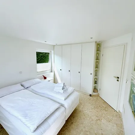 Freistehendes Friesenhaus Mit Sauna Und Garten 度假居 *