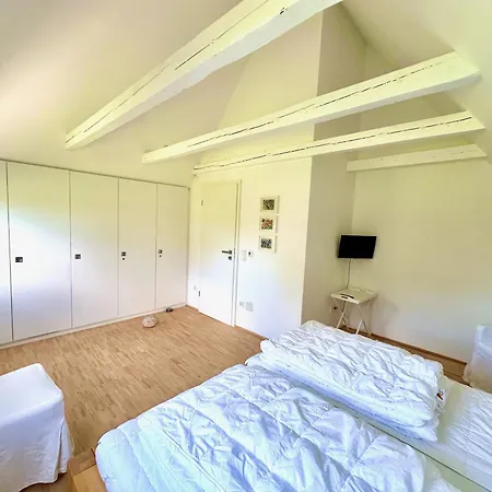 Freistehendes Friesenhaus Mit Sauna Und Garten * 凯图姆